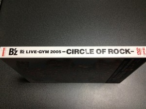 『B'z LIVE-GYM 2005 -CIRCLE OF ROCK-』の背面