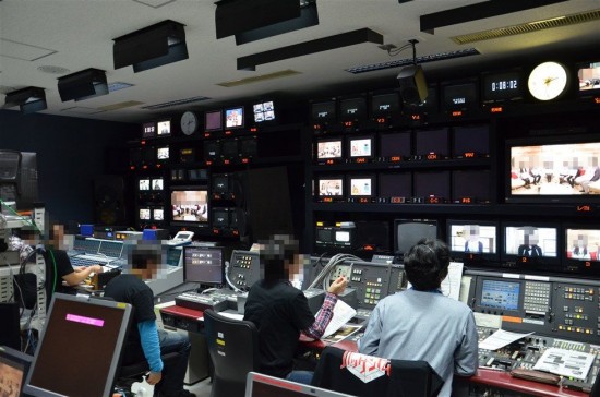 NHKの主調整室（マスターコントロールルーム）