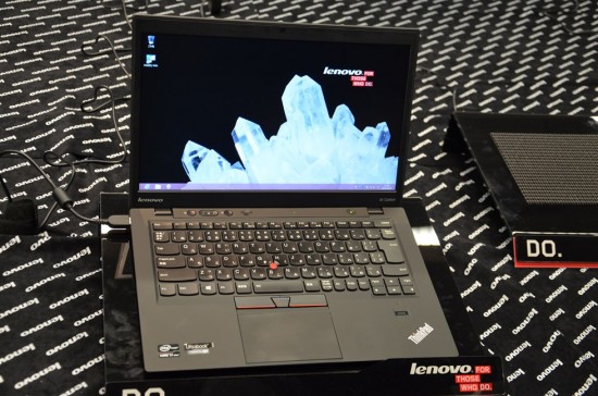 ThinkPad X1 Carbon Touch(シンクパッド エックスワン カーボンタッチ)