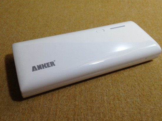 13000mAhの大容量モバイルバッテリー『Anker Astro M3』レビュー