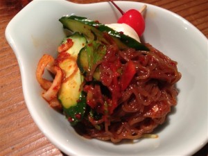 韓国料理 満月のビビン麺