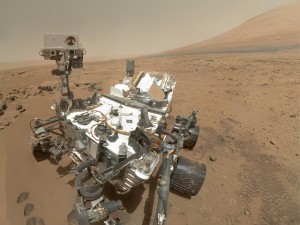 高画質な火星探査車の自画撮り画像